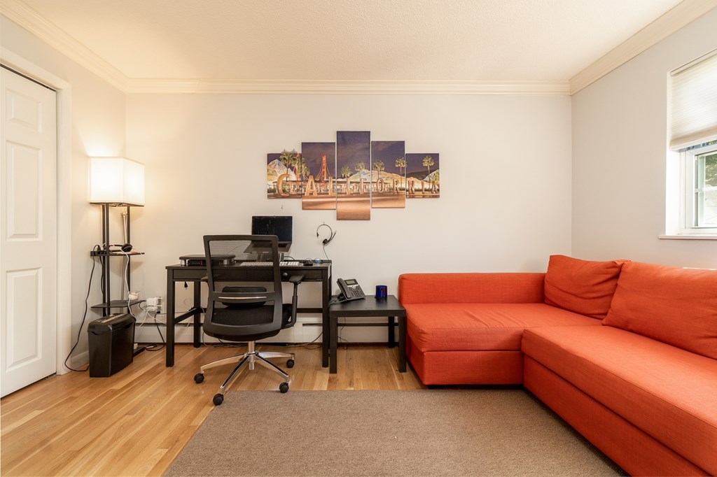 25 Arlington Road, Unit 6 Woburn, MA 01801 - Photo 10 of 14