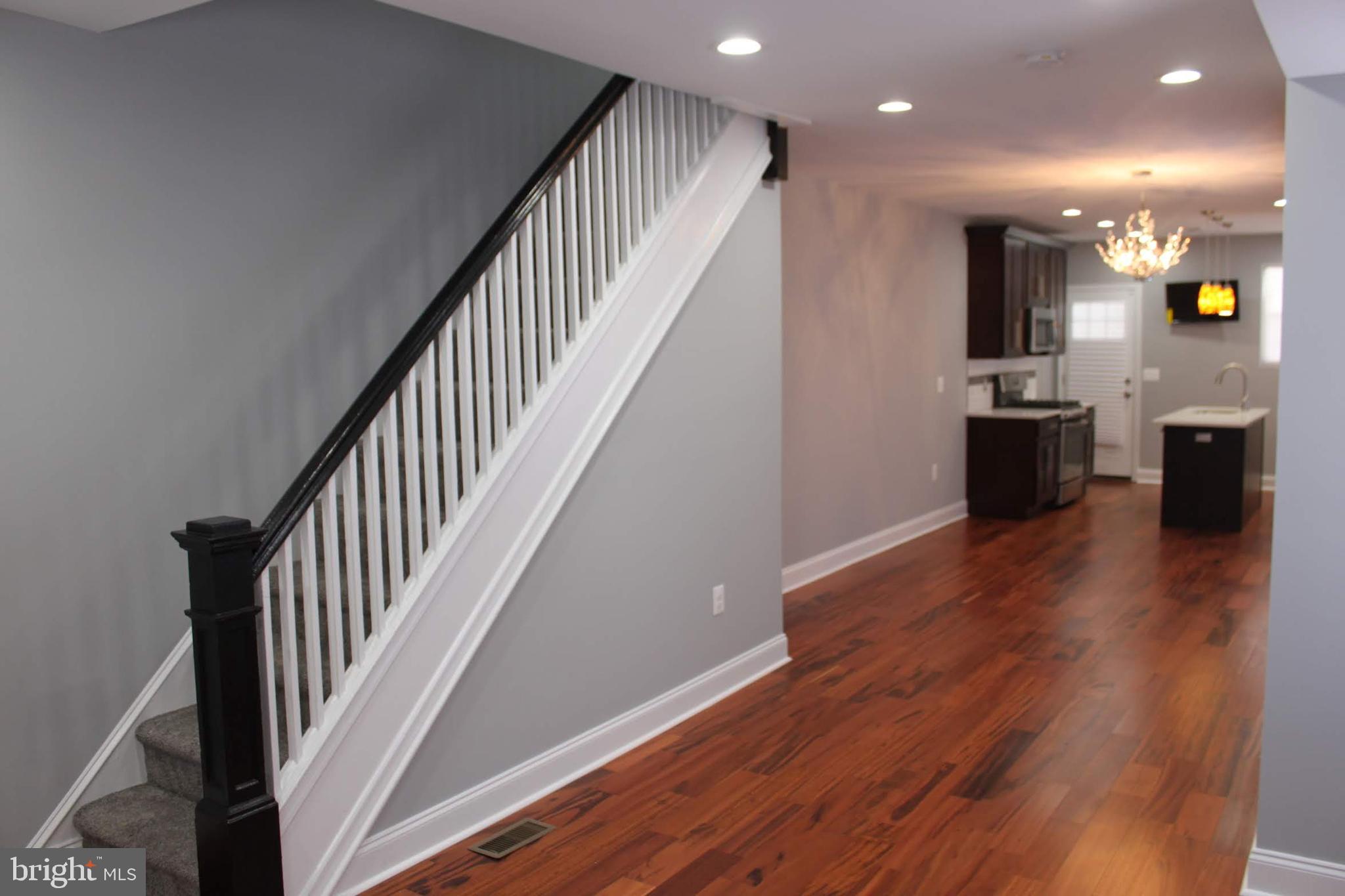 3819 Colborne Road Baltimore, MD 21229 - Photo 11 of 27 Interior