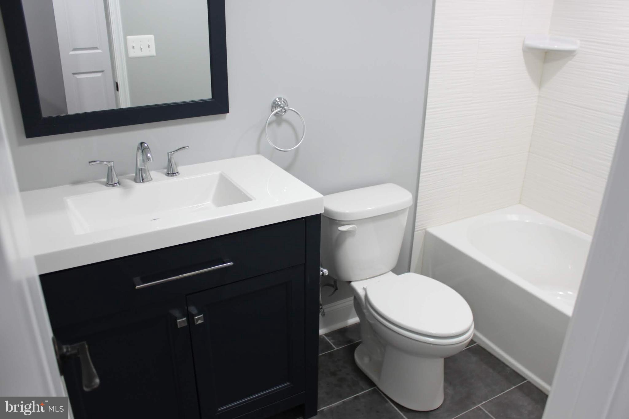 3819 Colborne Road Baltimore, MD 21229 - Photo 18 of 27 Bathroom