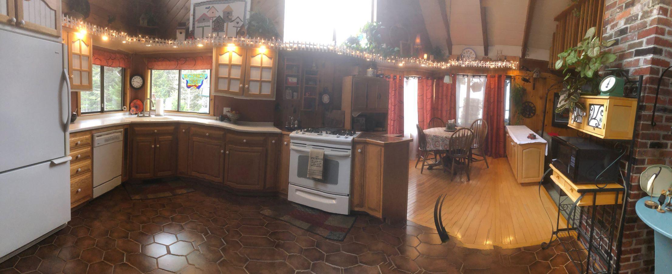 179 Brewer Road Robbinston, ME 04671 - Photo 29 of 55 99Kitchen Dining Panorama