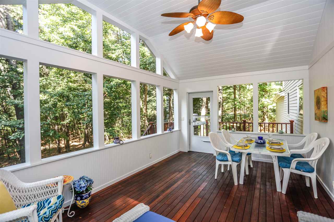 122 King Road Bedford, NH 03110 - Photo 16 of 39 Gallery Image 16