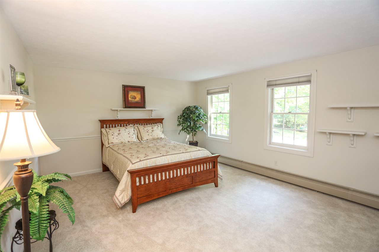 122 King Road Bedford, NH 03110 - Photo 23 of 39 Gallery Image 23