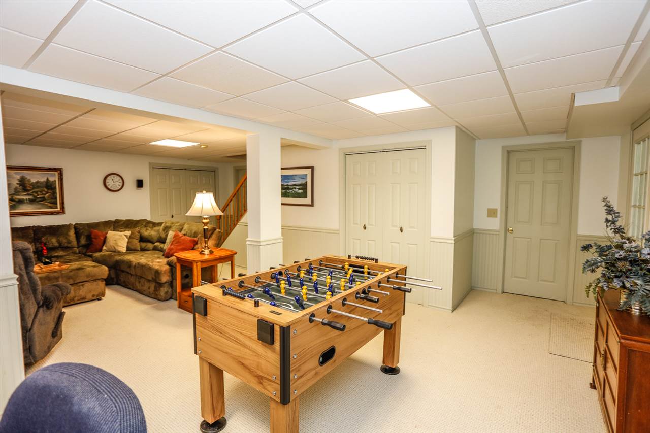 122 King Road Bedford, NH 03110 - Photo 30 of 39 Gallery Image 30