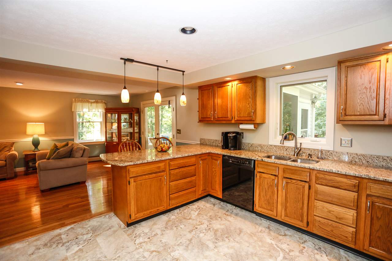 122 King Road Bedford, NH 03110 - Photo 10 of 39 Gallery Image 10