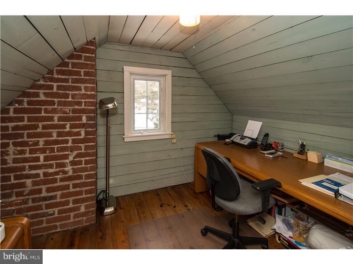 1656 Susquehanna Road Rydal, PA 19046 - Photo 17 of 25 Office / Study
