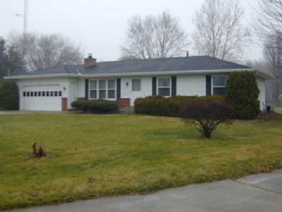 58415 Greenfield Court Three Rivers, MI 49093 - Photo 1 of 6 Primary Photo