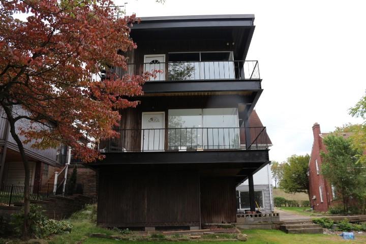 1323 Brinton Road Pittsburgh, PA 15221 - Photo 22 of 25 Gallery Image 22