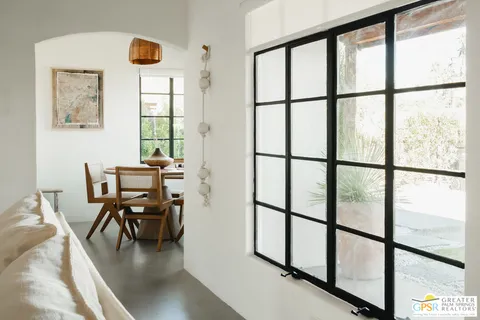 $1,050,000 | 625 South Camino Real, Palm Springs, CA 92264