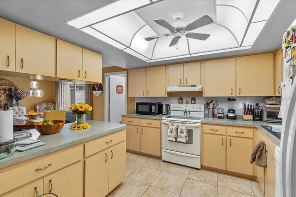 $1,450 | 570 Villa Vista Boulevard, Lakeland, FL 33813