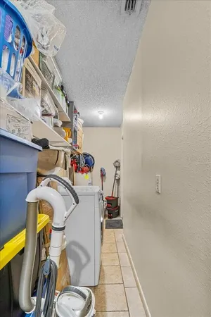 $1,450 | 570 Villa Vista Boulevard, Lakeland, FL 33813