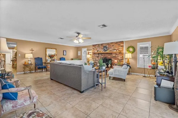 $1,450 | 570 Villa Vista Boulevard, Lakeland, FL 33813