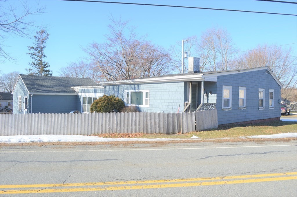 315 Oneil Road Somerset, MA 02725 - Photo 4 of 22 Gallery Image 4