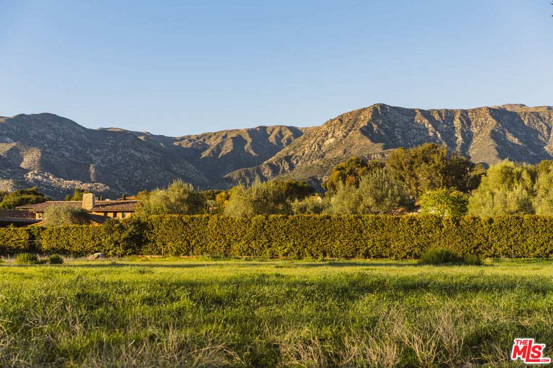 415 Meadowbrook Drive Montecito, CA 93108 - Photo 11 of 14