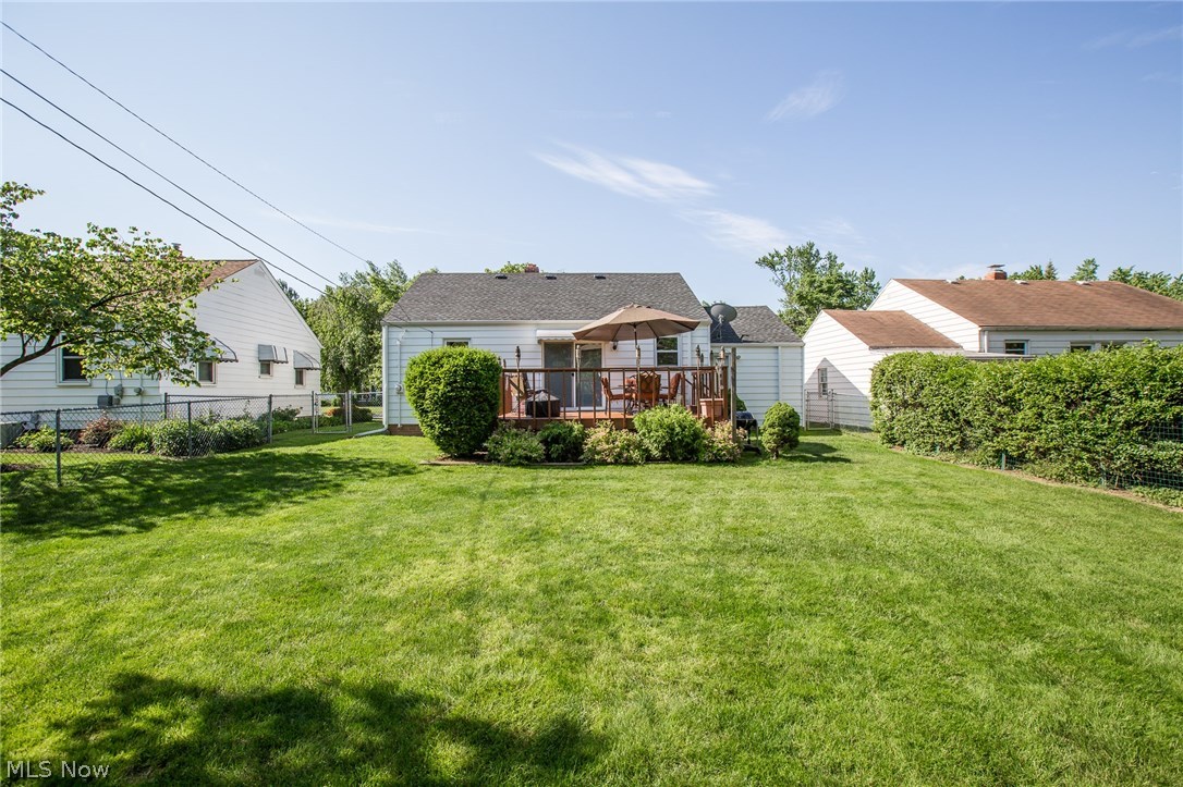5243 Bridgewater Road Lyndhurst, OH 44124 - Photo 18 of 20