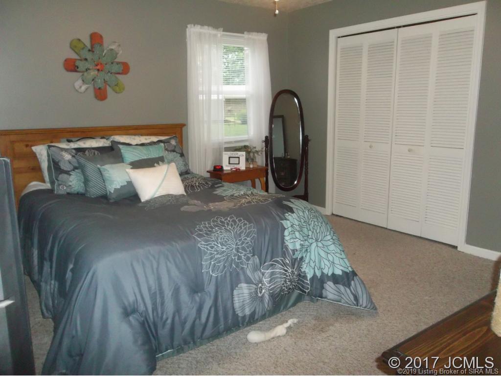 2243 Ross Street Madison, IN 47250 - Photo 11 of 20