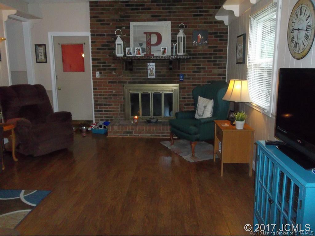 2243 Ross Street Madison, IN 47250 - Photo 6 of 20