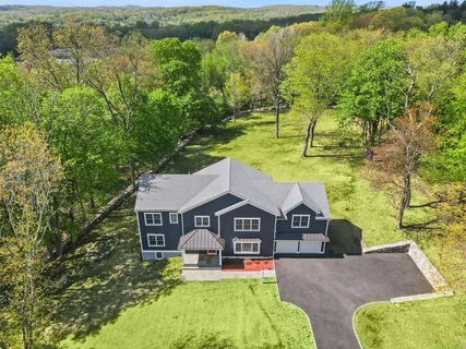 $1,999,000 | 6 Tripp Lane, Armonk, NY 10504