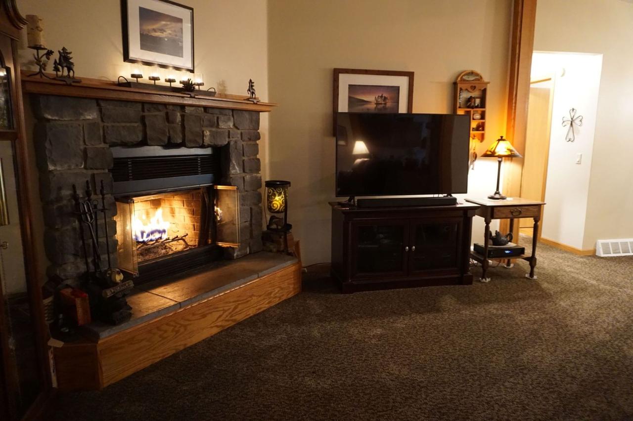 11179 Tuckaway Road Woodruff, WI 54568 - Photo 8 of 26 Gallery Image 8