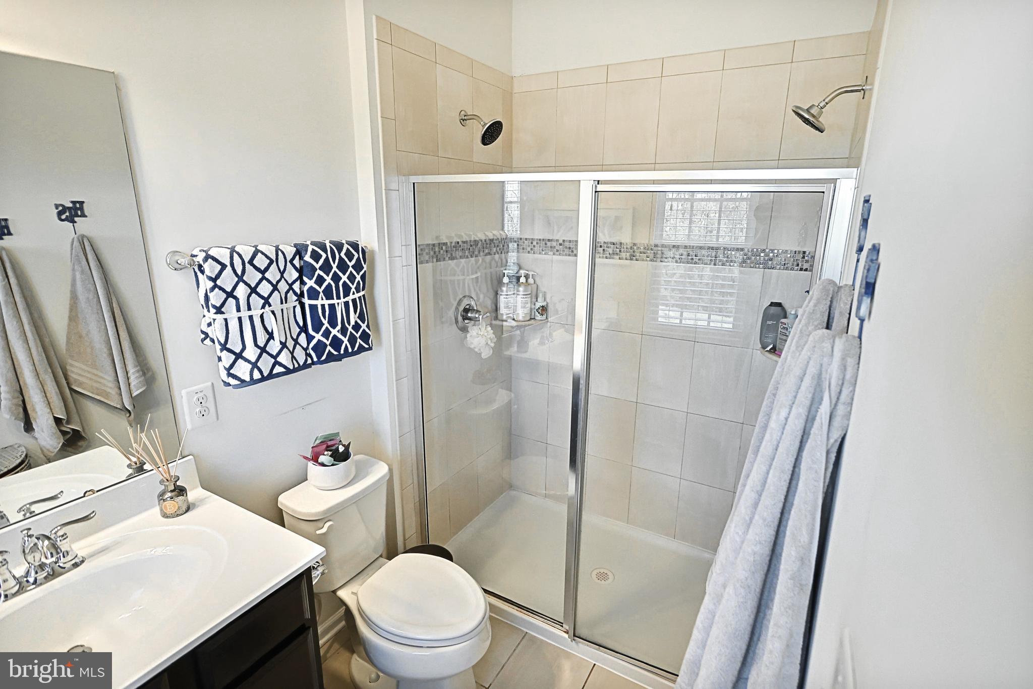 1265 Rannoch Lane, Unit 28 York, PA 17403 - Photo 30 of 42 Primary suite full bath