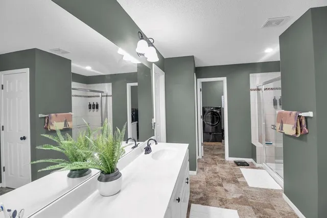 $593,000 | 21213 West 113th Place, Olathe, KS 66061