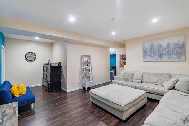 $593,000 | 21213 West 113th Place, Olathe, KS 66061