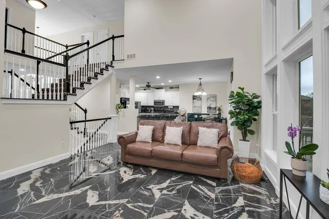 $593,000 | 21213 West 113th Place, Olathe, KS 66061