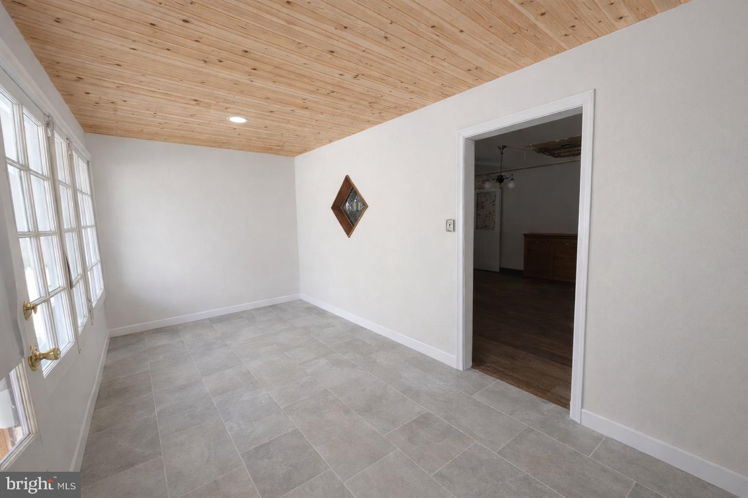 210 Chestnut Tree Road Hebron, MD 21830 - Photo 21 of 29 **AI Concept photo of potential 3 seasons room