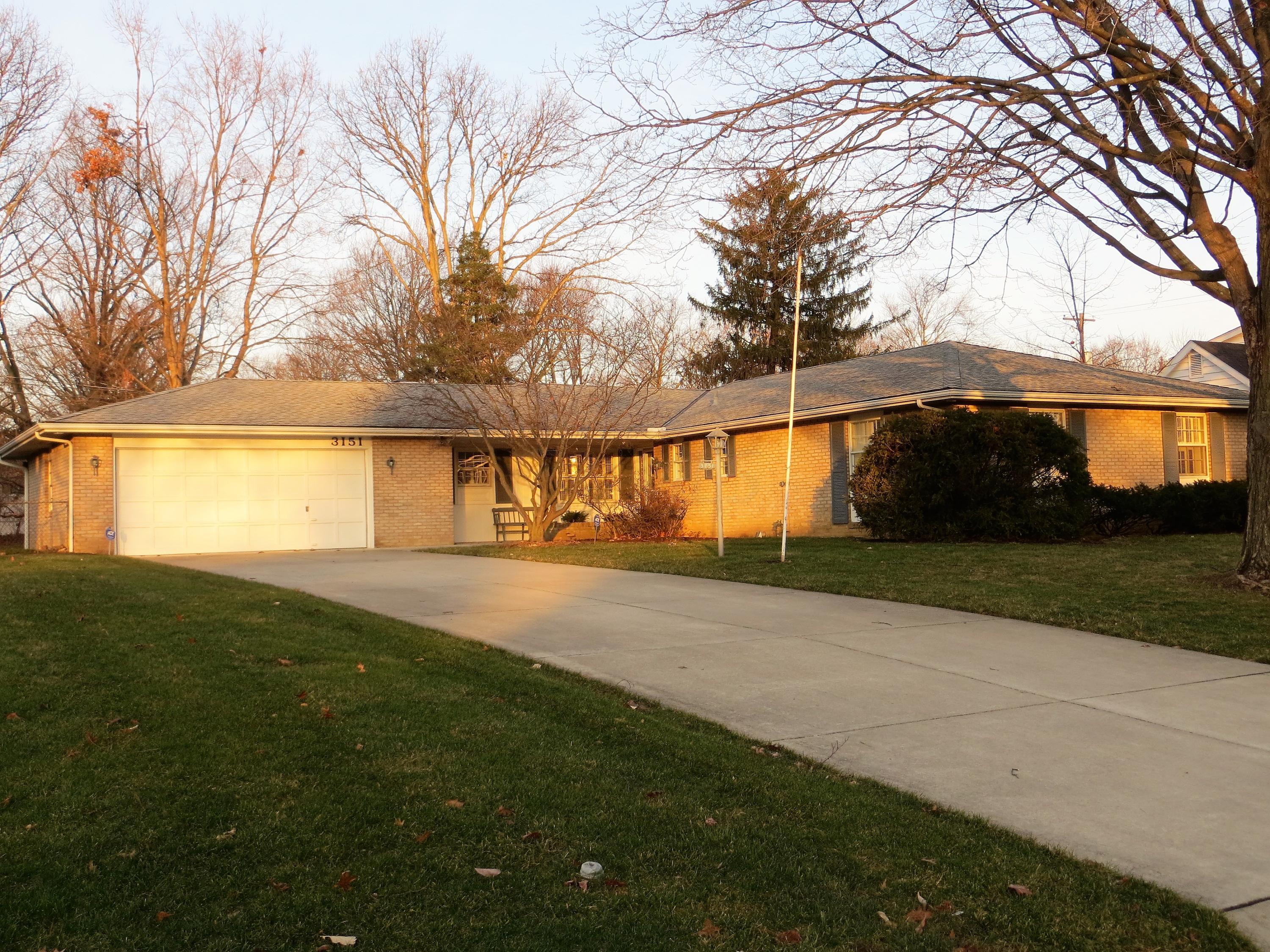 3151 Carisbrook Road Upper Arlington, OH 43221 - Photo 1 of 32