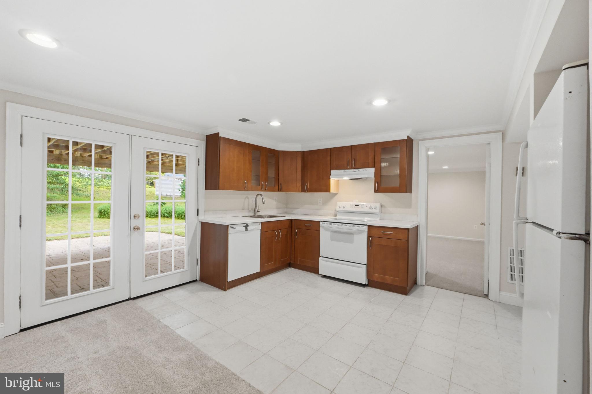 14204 Piccadilly Road Silver Spring, MD 20906 - Photo 27 of 42 2nd Kitchen in Basement