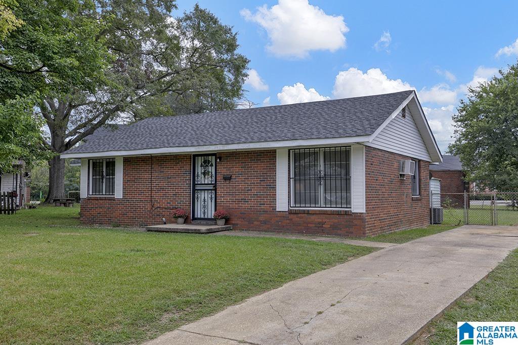 532 Violet Street Birmingham, AL 35228 - Photo 1 of 23