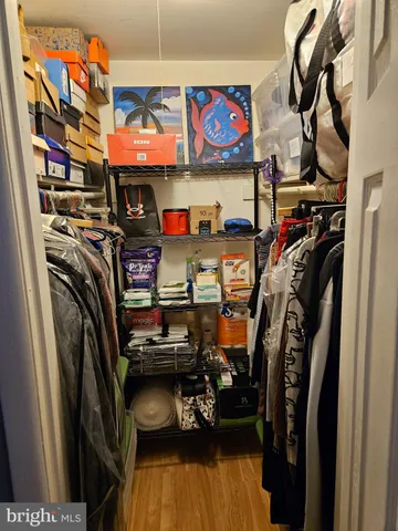 a view of walk in closet