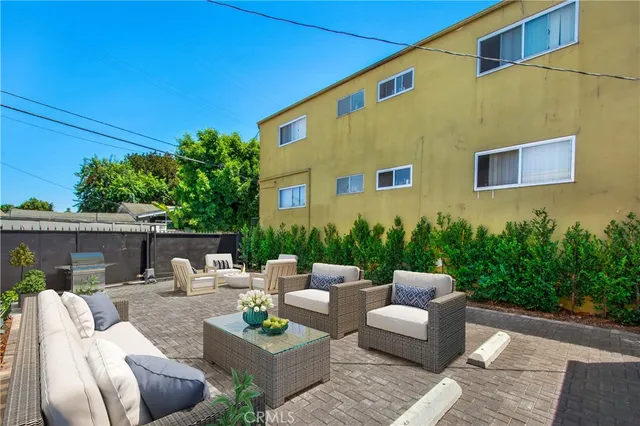 $825,000 | 5512 Long Beach Boulevard, Long Beach, CA 90805