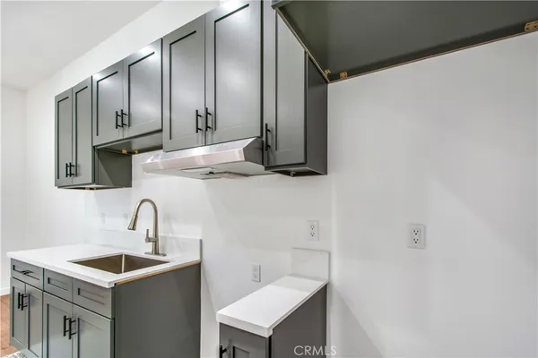 $798,999 | 5512 Long Beach Boulevard, Long Beach, CA 90805