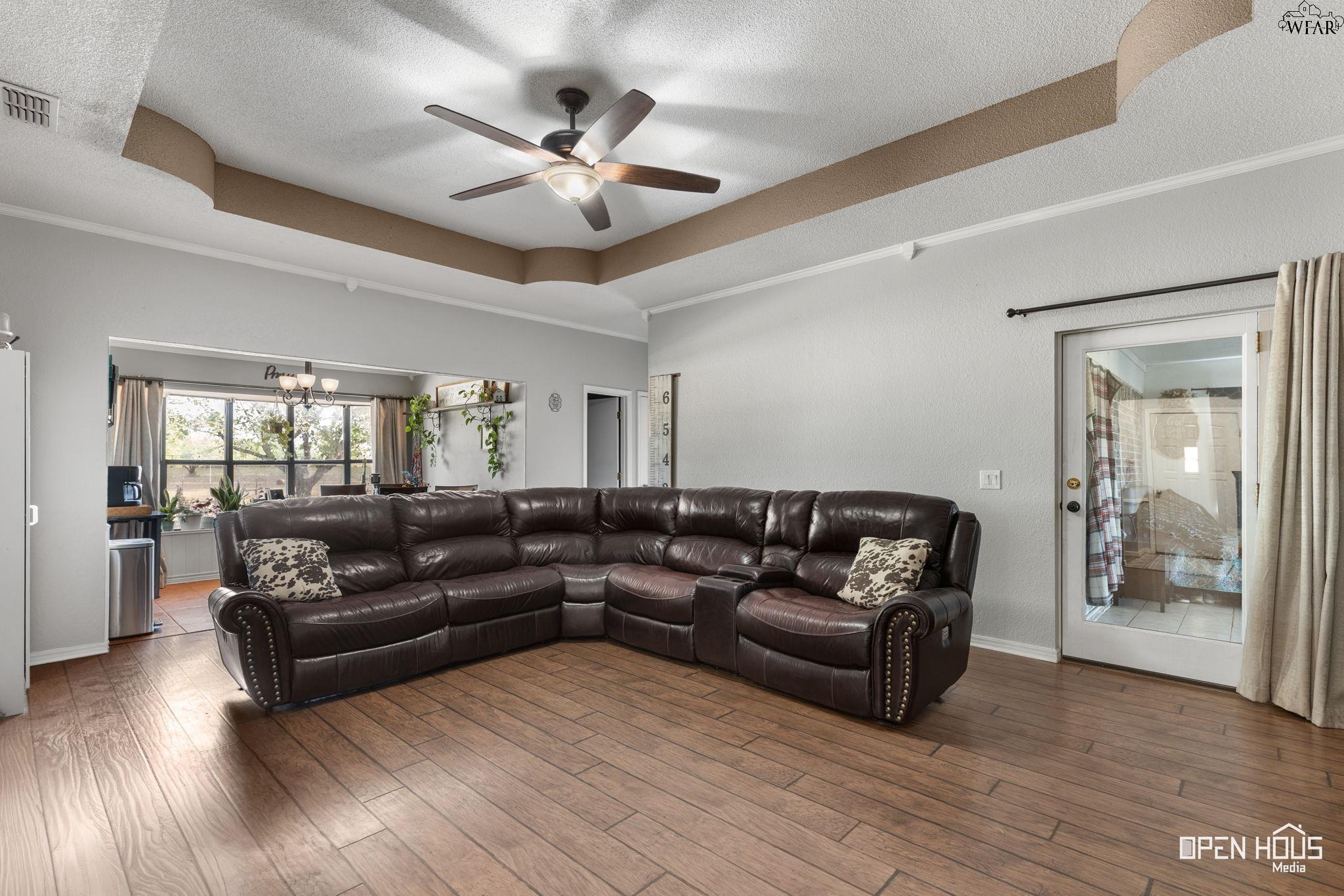 483 Warpath Trail Wichita Falls, TX 76310 - Photo 4 of 32 Gallery Image 4