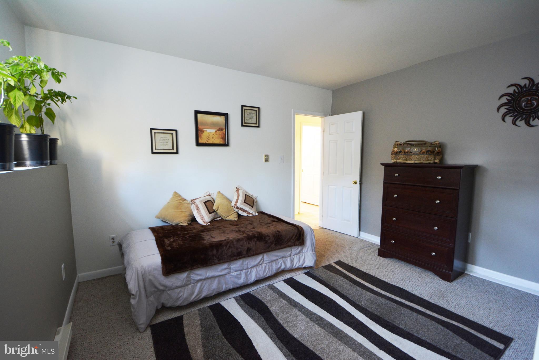 15522 Liberty Road Mount Airy, MD 21771 - Photo 22 of 53 Bedroom 3 lower level