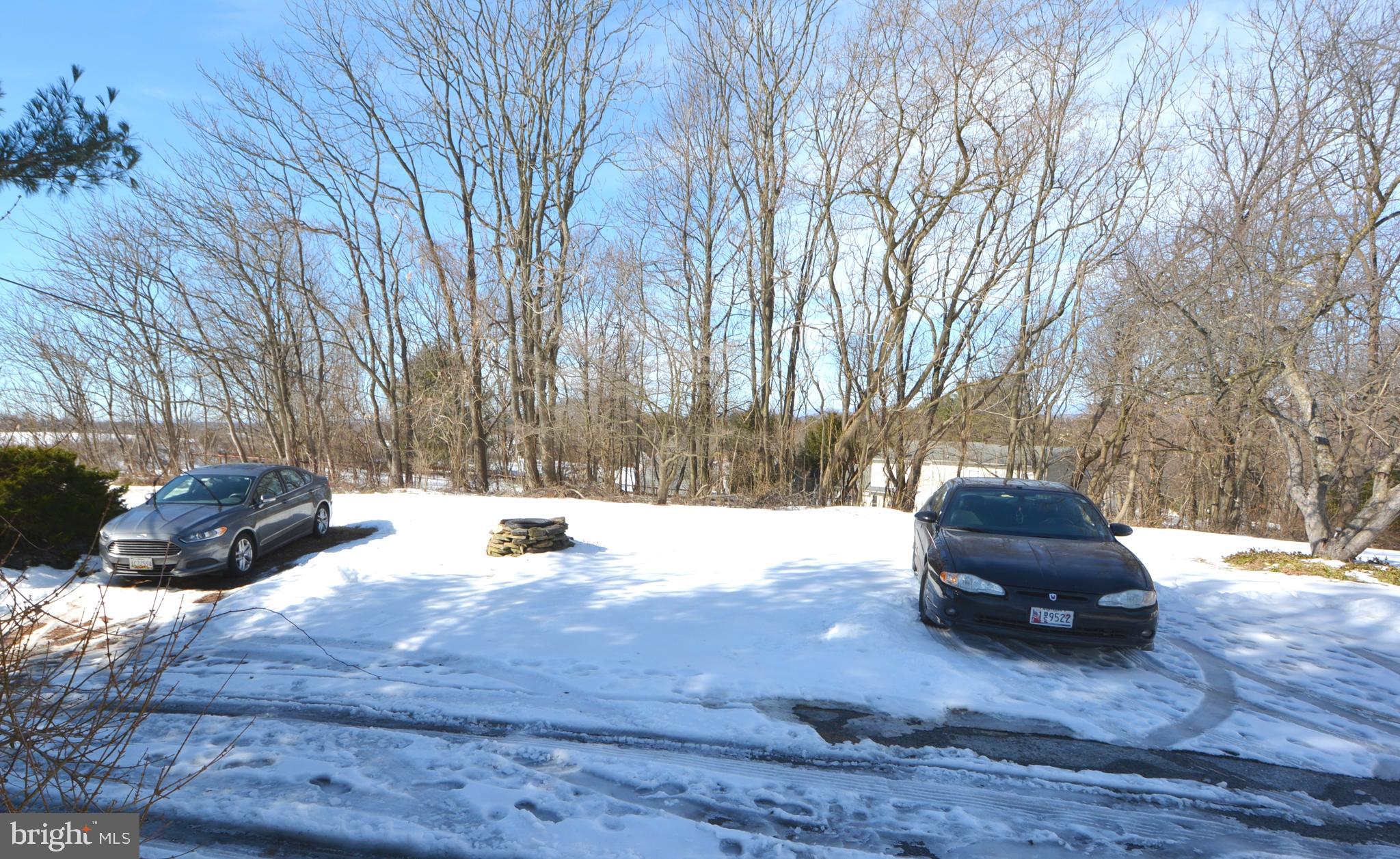 15522 Liberty Road Mount Airy, MD 21771 - Photo 7 of 53 Additional parking along side the driveway