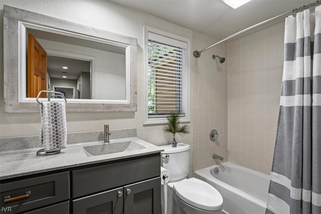947 Incline Way, Unit 172 Incline Village, NV 89451 - Photo 20 of 30 a bathroom with a sink toilet and shower