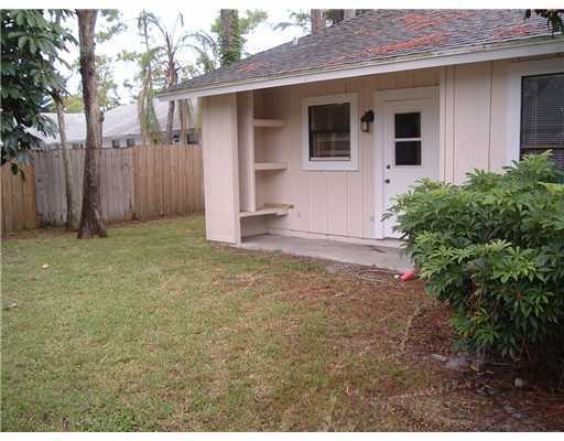 1070 Goldenrod Road Wellington, FL 33414 - Photo 8 of 8 Additional Photo