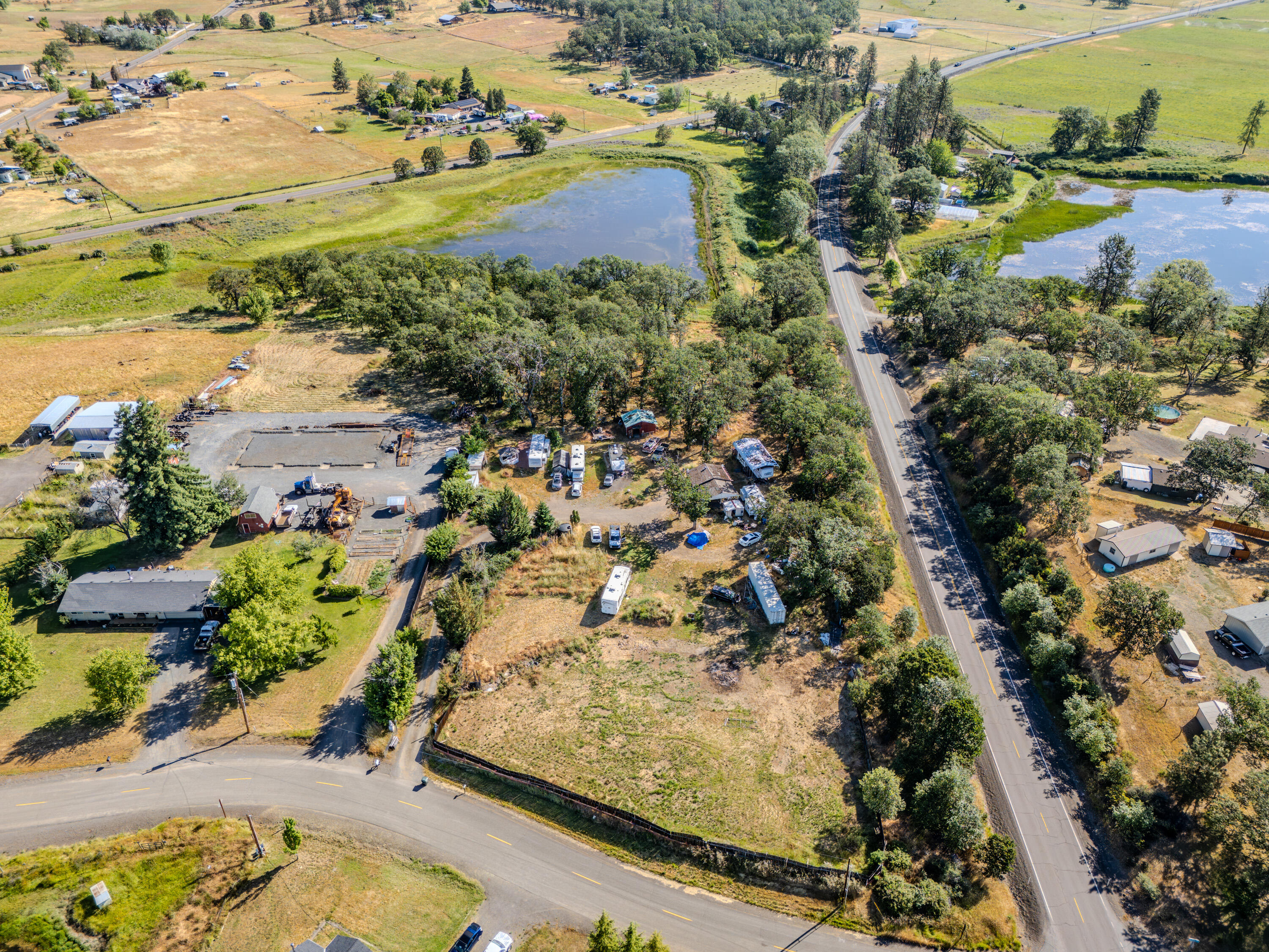 11775 Michael Road White City, OR 97503 - Photo 15 of 17 an aerial view of residential houses with outdoor space