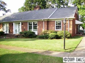 2527 Hatherly Road Charlotte, NC 28209 - Photo 1 of 8 Gallery Image 1