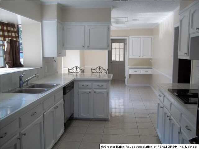 5338 Charing Way Avenue Baton Rouge, LA 70817 - Photo 6 of 27 Gallery Image 6