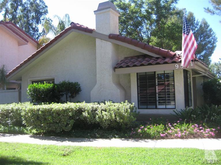 954 Thistlegate Road Oak Park, CA 91377 - Photo 3 of 23 Additional Photo