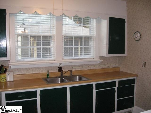 7 South Franklin Road Greenville, SC 29609 - Photo 10 of 26 Gallery Image 10