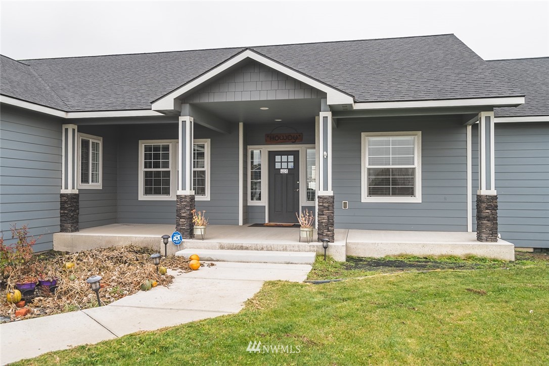 155 Rd I.3 Northeast Moses Lake, WA 98837 - Photo 2 of 38 Gallery Image 2