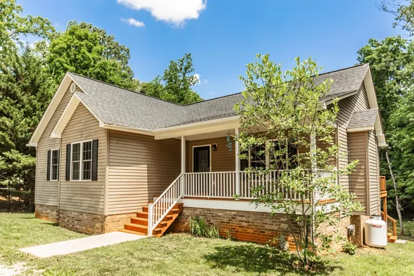 $331,500 | 316 Tower Hill Road, Appomattox, VA 24522