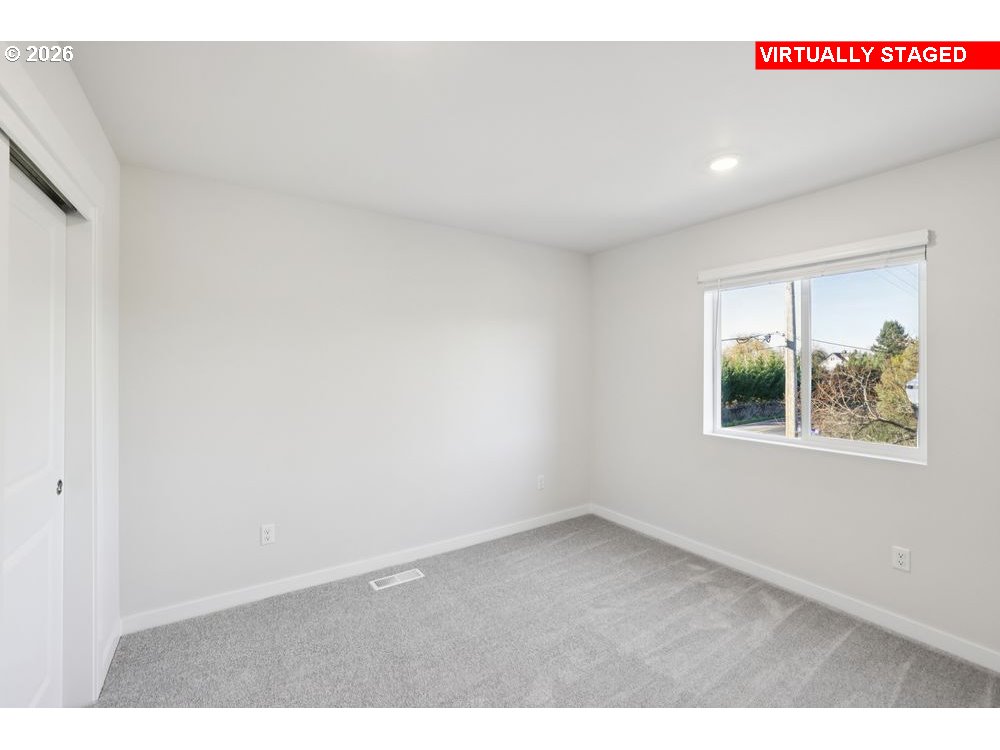 1001 Southwest 30th Street Battle Ground, WA 98604 - Photo 19 of 29 a view of an empty room