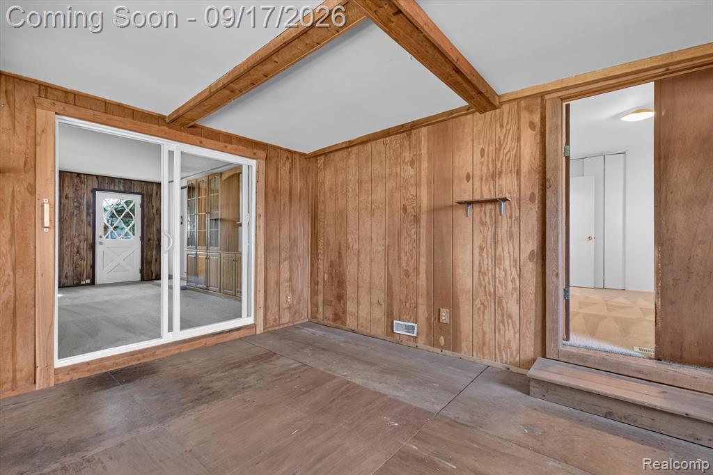 12550 Maxwell Road Carleton, MI 48117 - Photo 18 of 42 Gallery Image 18