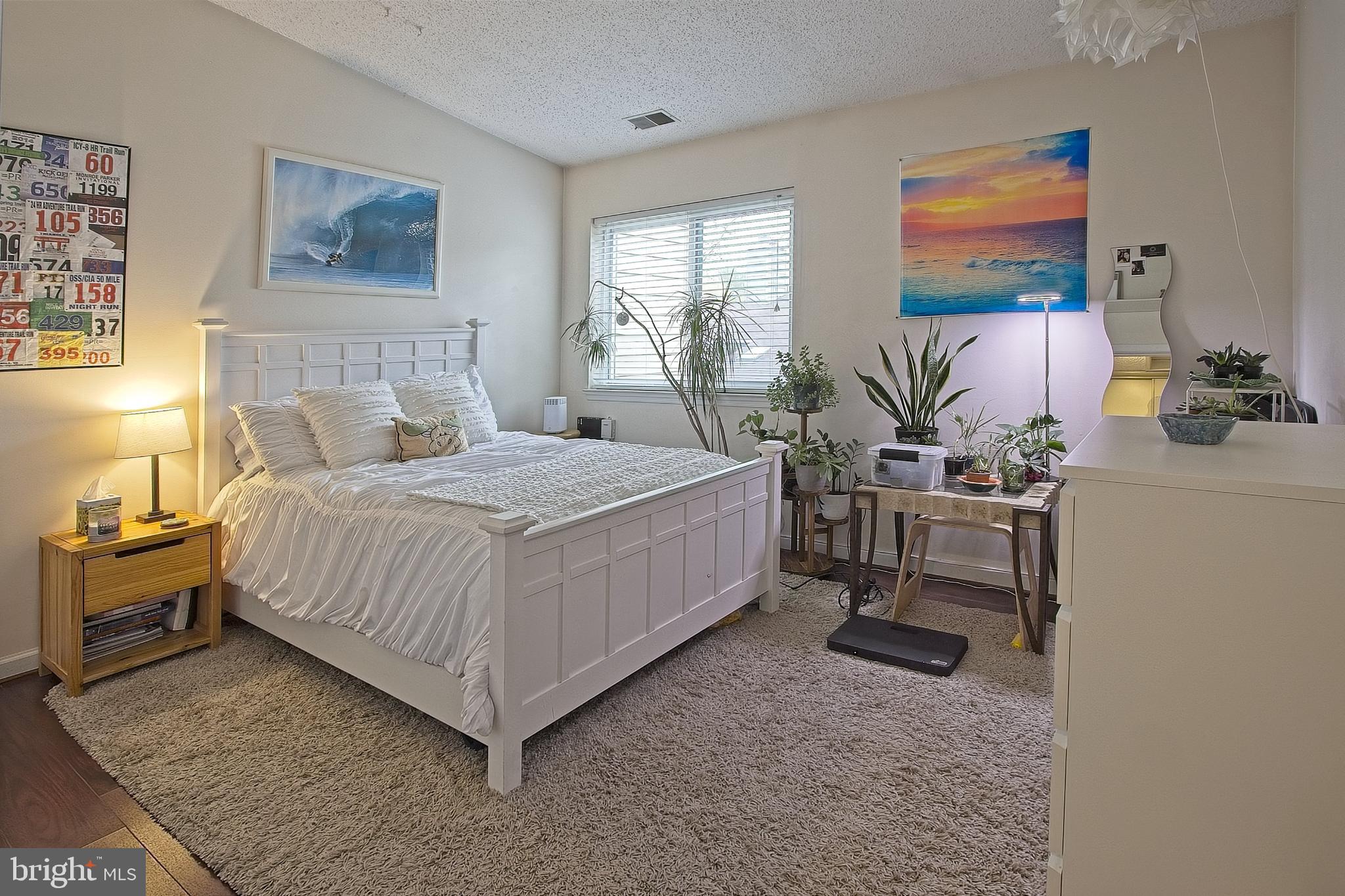 11045 Villaridge Court Reston, VA 20191 - Photo 23 of 38 Second bedroom