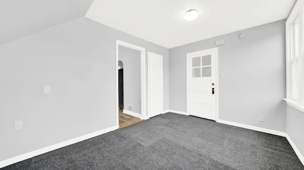 $1,900 | 1247 Wisconsin Avenue, Unit 2, Berwyn, IL 60402