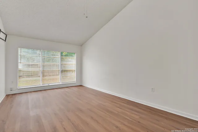 $1,775 | 9218 Greens, San Antonio, TX 78250